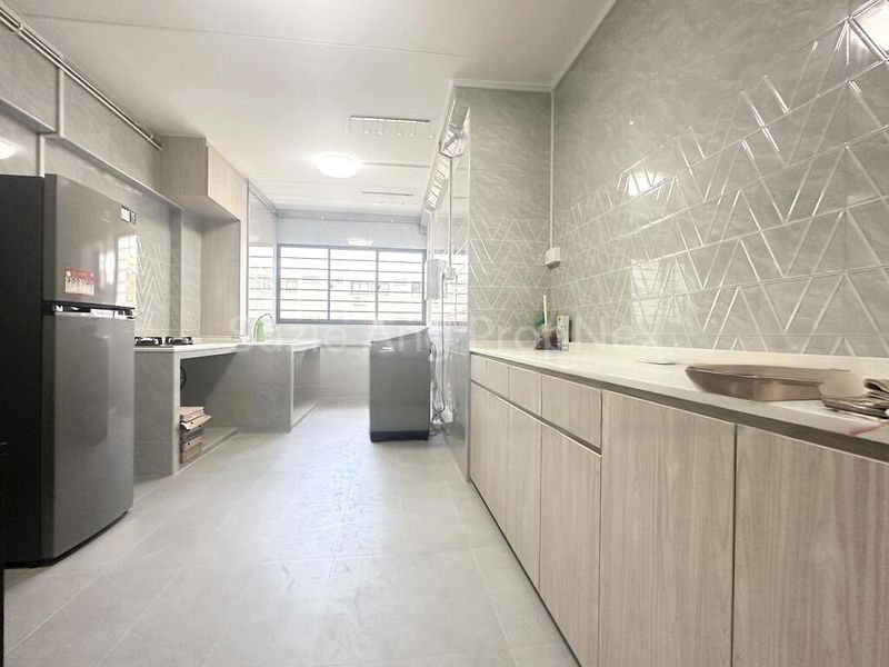 Room (HDB) for Rent in  898 Tampines Street 81 - Image 6